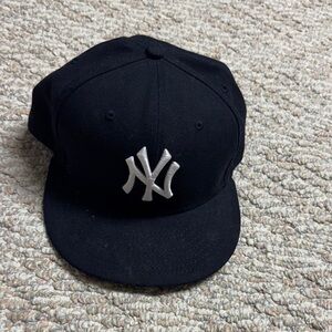 New Era 59 fifty New York Yankees fitted cap 7 1/8